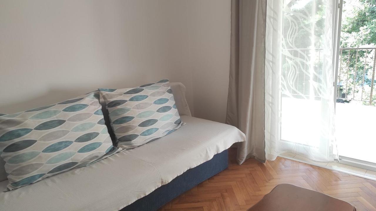 App Karmen With Free Parkig Apartment โปเรช ภายนอก รูปภาพ