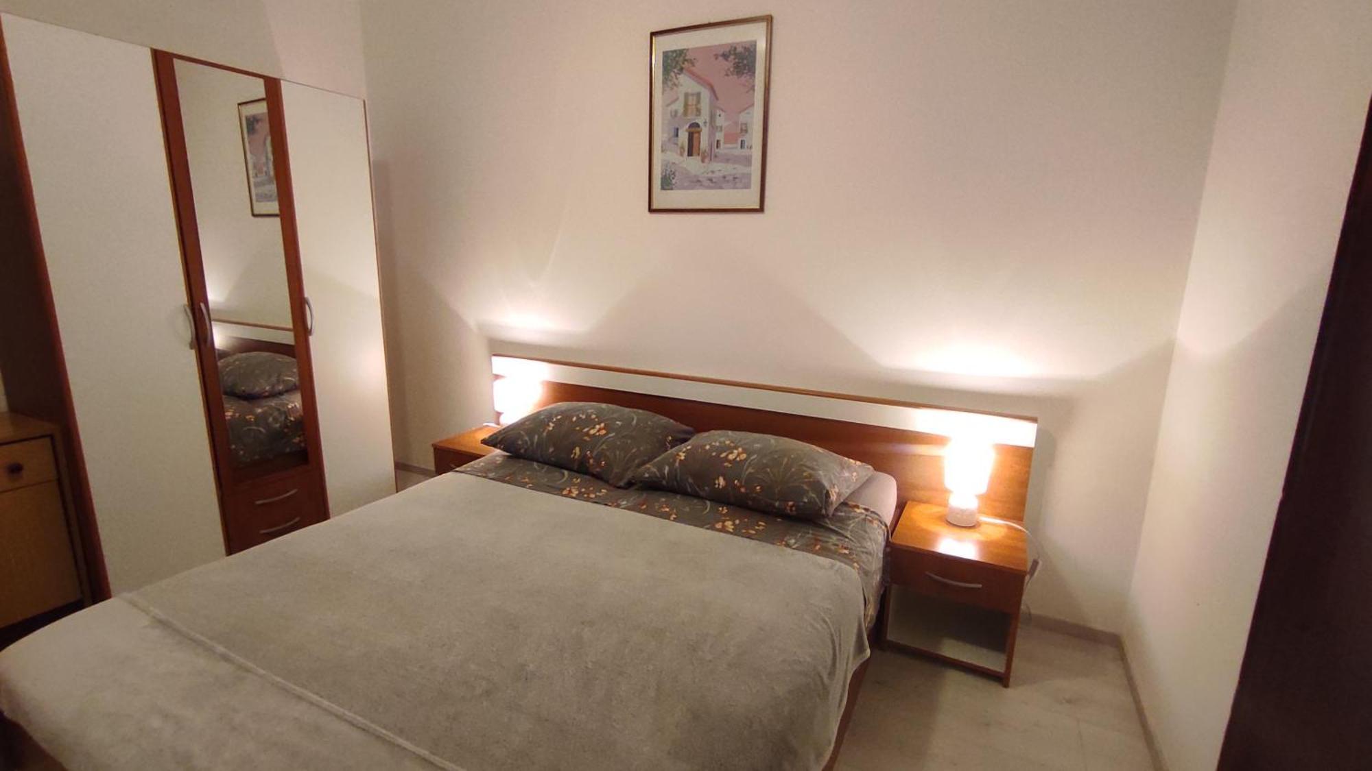 App Karmen With Free Parkig Apartment โปเรช ภายนอก รูปภาพ
