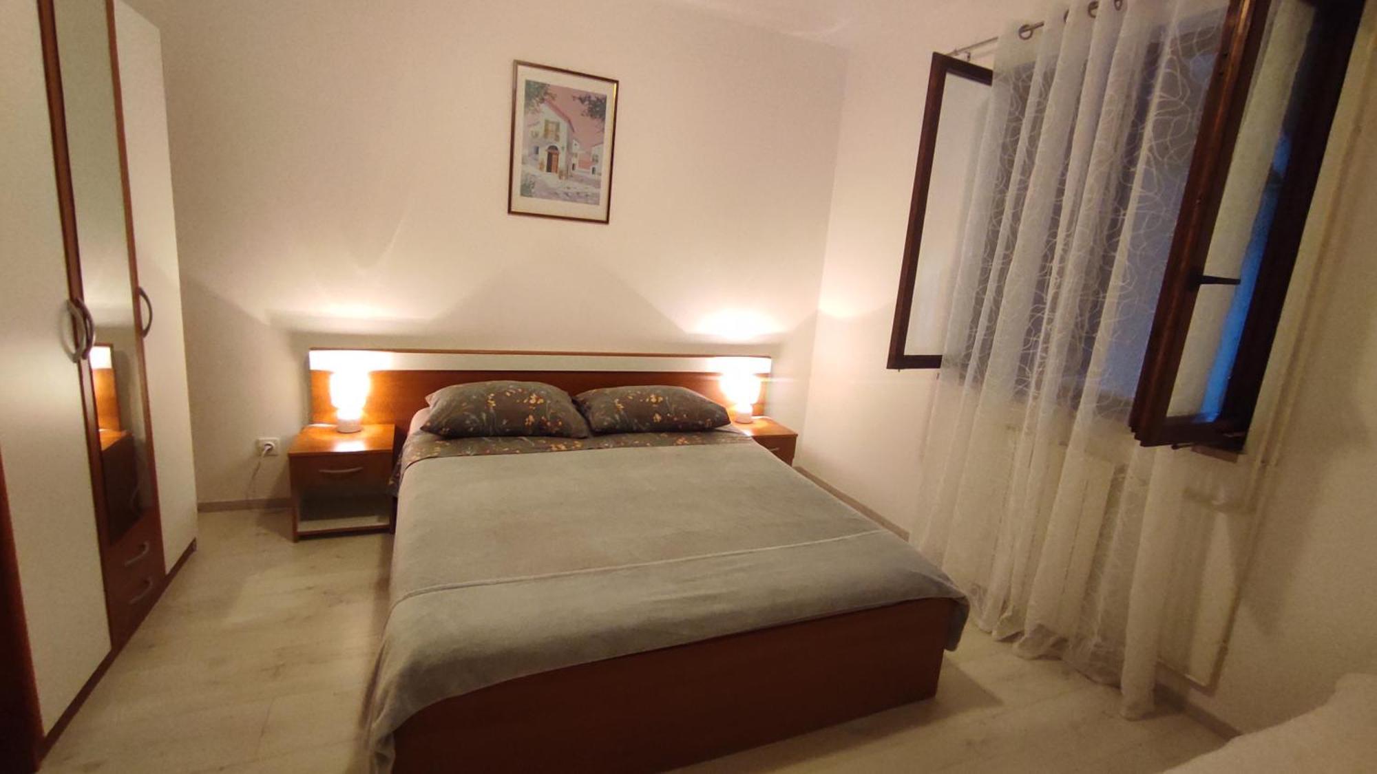 App Karmen With Free Parkig Apartment โปเรช ภายนอก รูปภาพ
