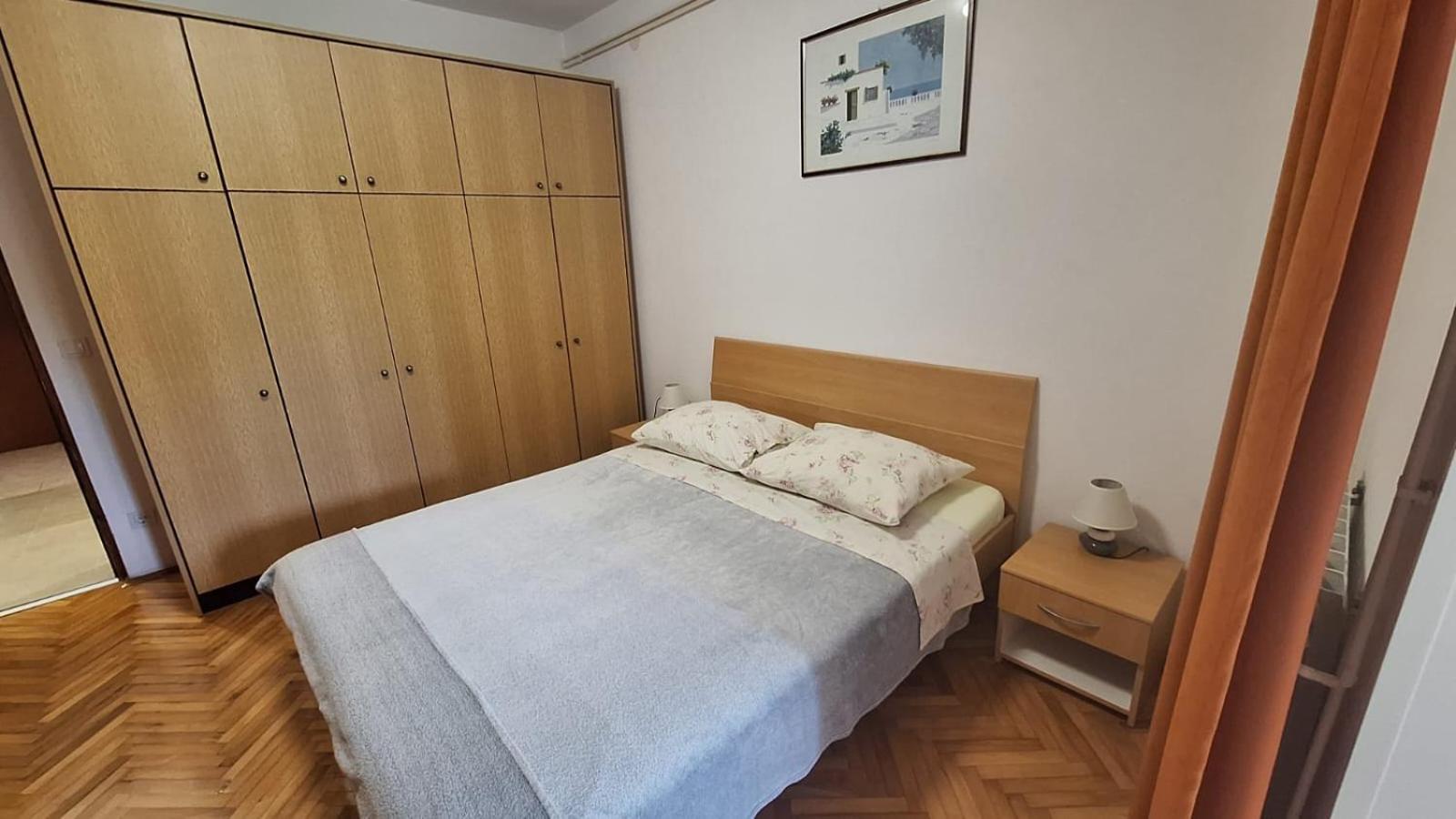 App Karmen With Free Parkig Apartment โปเรช ภายนอก รูปภาพ
