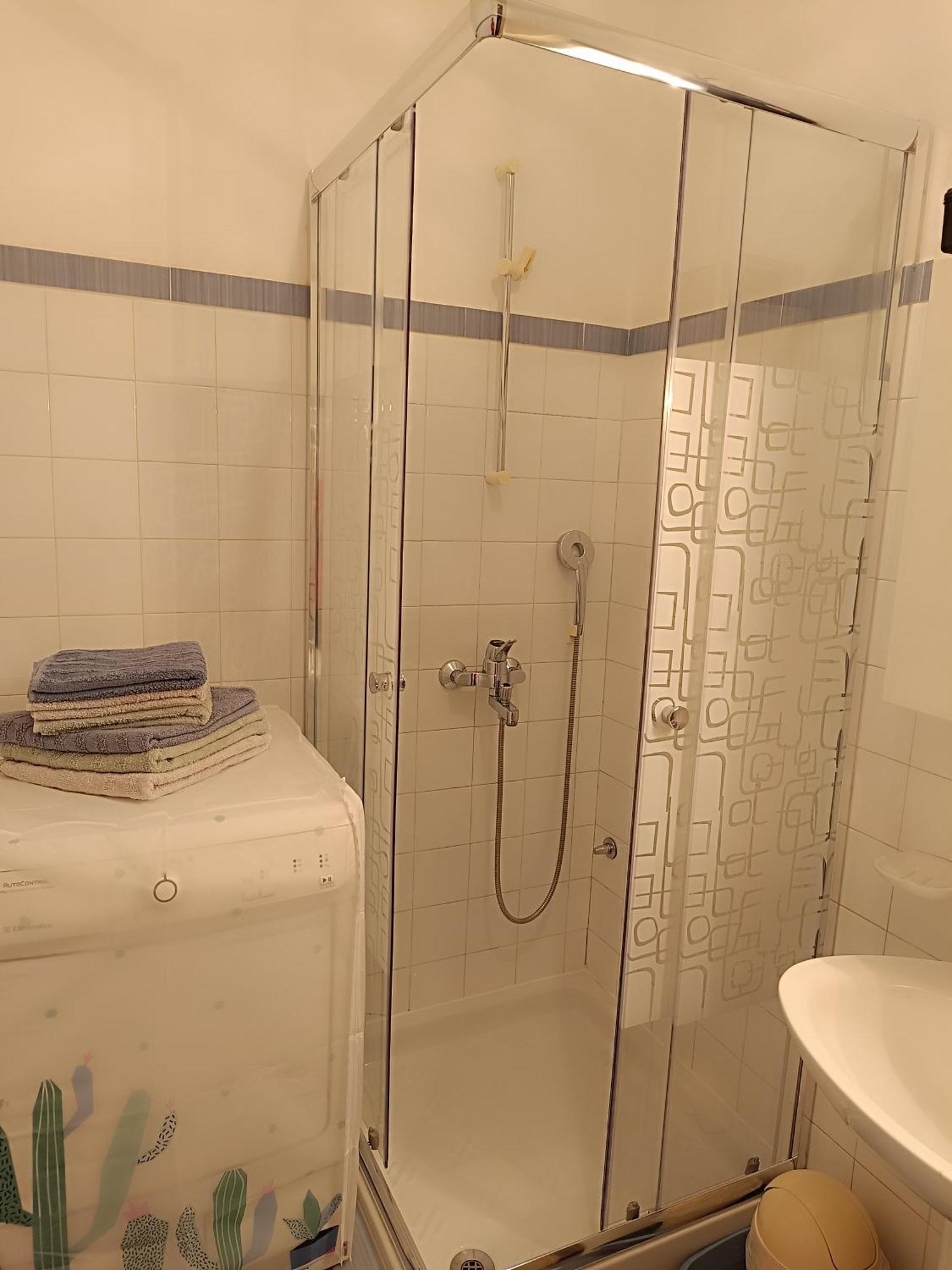 App Karmen With Free Parkig Apartment โปเรช ภายนอก รูปภาพ