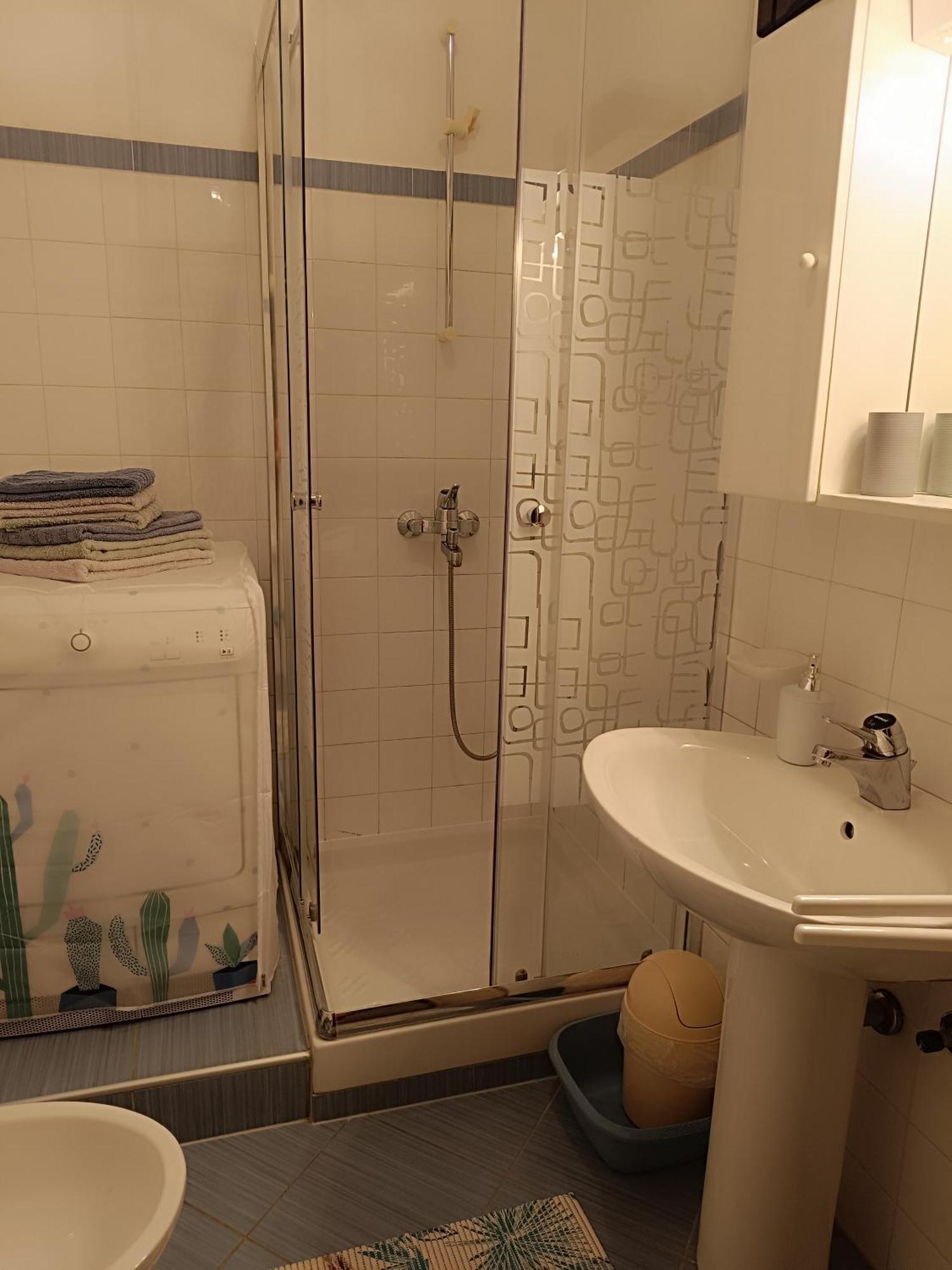 App Karmen With Free Parkig Apartment โปเรช ภายนอก รูปภาพ